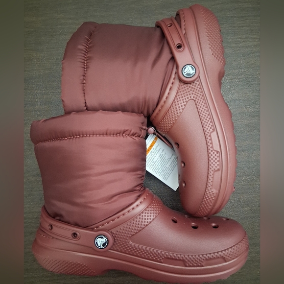 CROCS Burgundy Rain & Snow Boots with Textured Sole - Picture 6 of 9